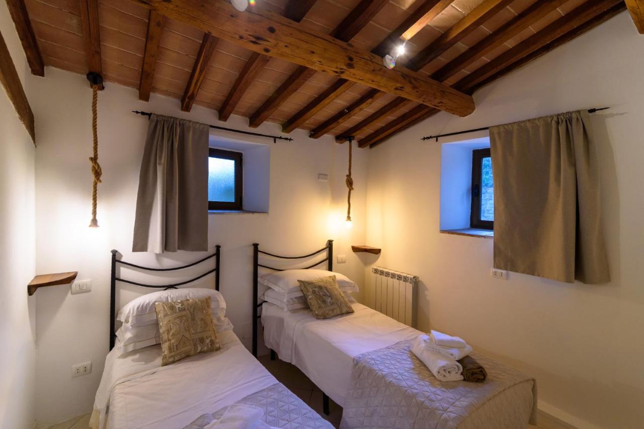 Monastero San Silvestro Villa Кортона Екстериор снимка